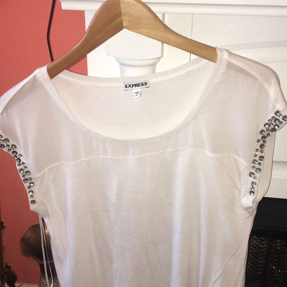 Express Top - Picture 3 of 7
